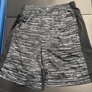 Nike Men's Black and Gray Patterned Athletic Shorts